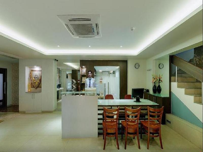 Hotel Singhs International Mumbai Exterior photo