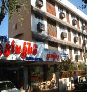 Hotel Singhs International Mumbai Exterior photo